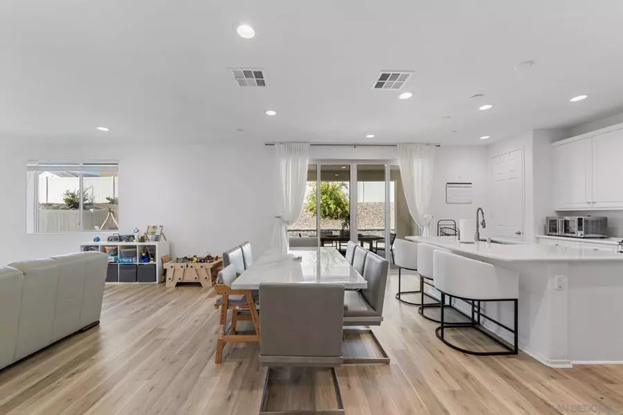 27983 Moosa Creek Way, Valley Center, CA 92082