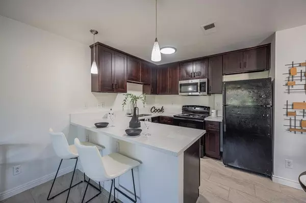 San Marcos, CA 92069,217 Westlake Dr #6