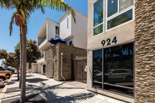 San Diego, CA 92109,924 Hornblend Street