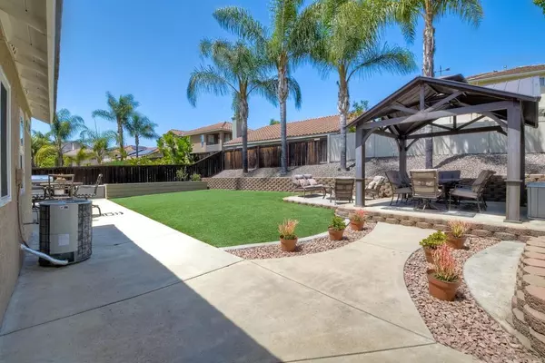 Fallbrook, CA 92028,3358 Lake Circle Dr