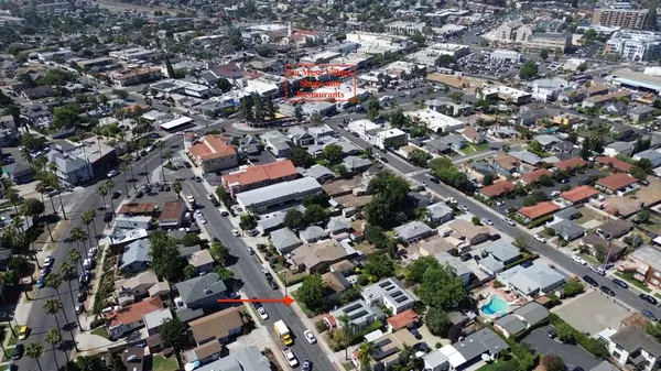 La Mesa, CA 91942,4848 Cypress St