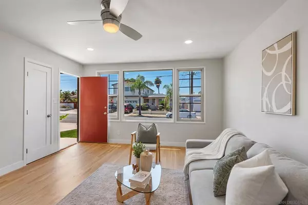 San Diego, CA 92111,3975 Anastasia St