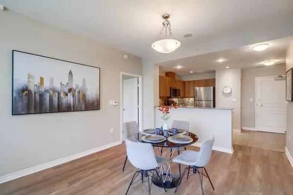 San Diego, CA 92101,300 W Beech St #1101