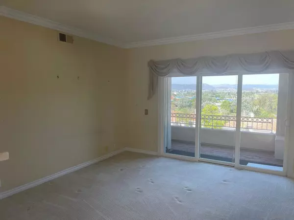 San Marcos, CA 92078,1680 Via Ocioso