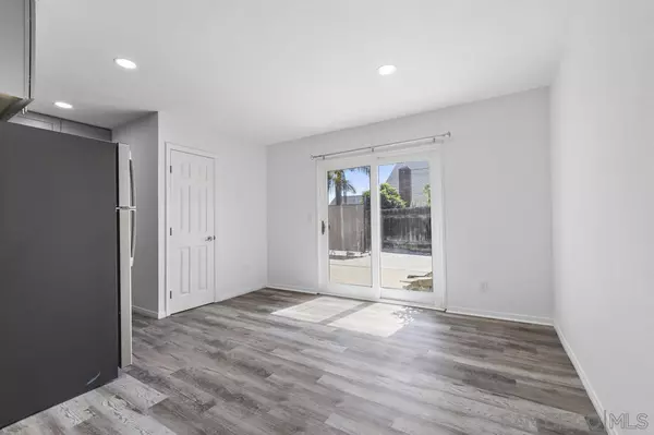 Chula Vista, CA 91911,251 Sandstone