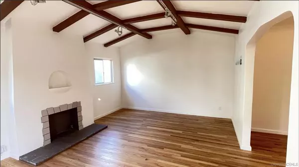 Chula Vista, CA 91911,366 Palm Ave