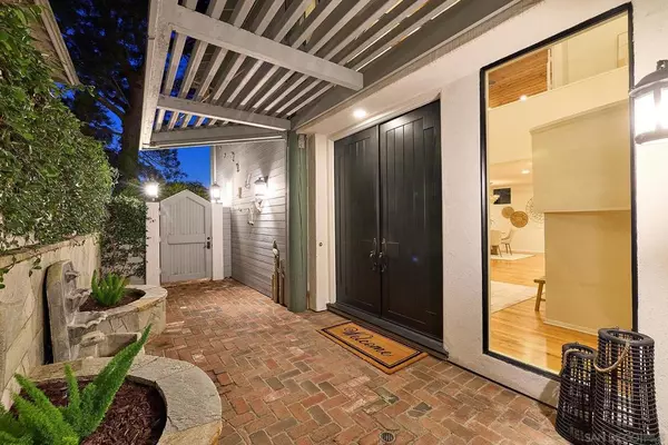 Del Mar, CA 92014,13765 Condesa