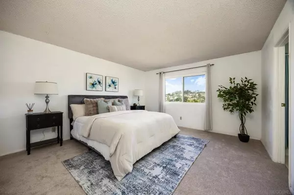 San Diego, CA 92114,1180 Evelyn St