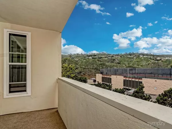 2510 TORREY PINES RD #312, La Jolla, CA 92037