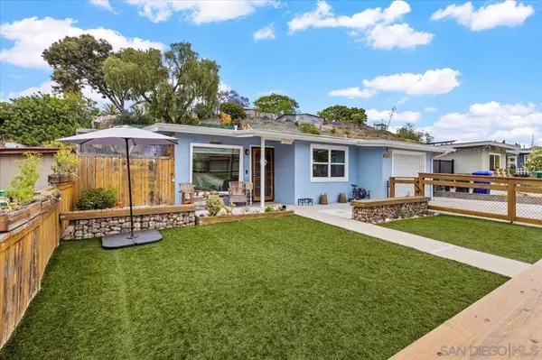 San Diego, CA 92115,6212 Streamview Dr