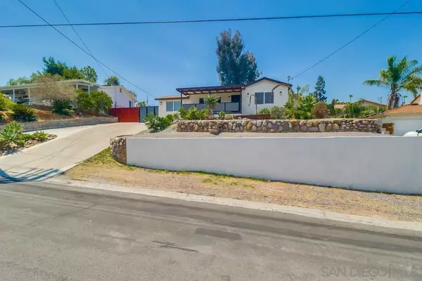 El Cajon, CA 92020,370 N Cuyamaca St