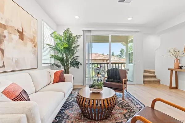 Escondido, CA 92025,414 Carina Gln
