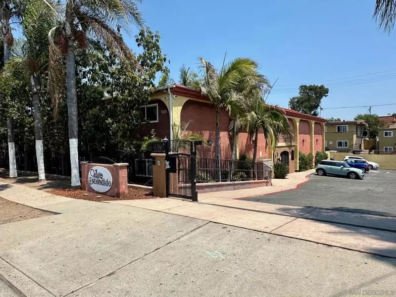 3215 44th St. #17, San Diego, CA 92105