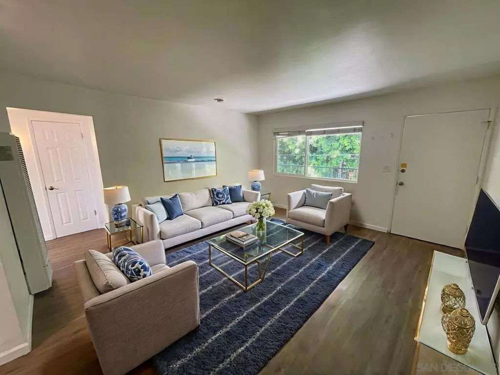 San Diego, CA 92109,2254 Garnet Ave