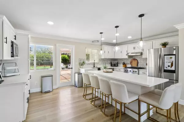 Escondido, CA 92027,706 N Ash St