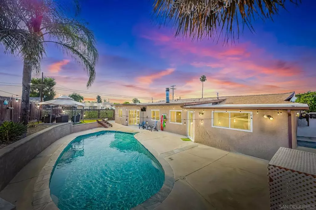 Santee, CA 92071,9276 Ruffin Rd