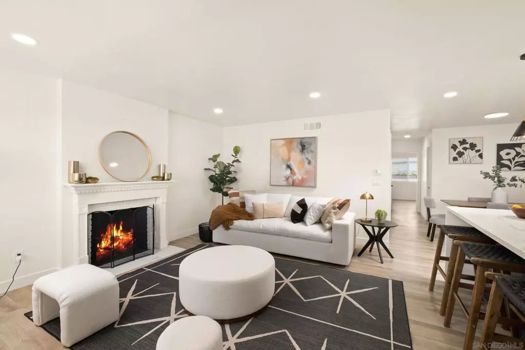 San Diego, CA 92111,3781 Ashford St