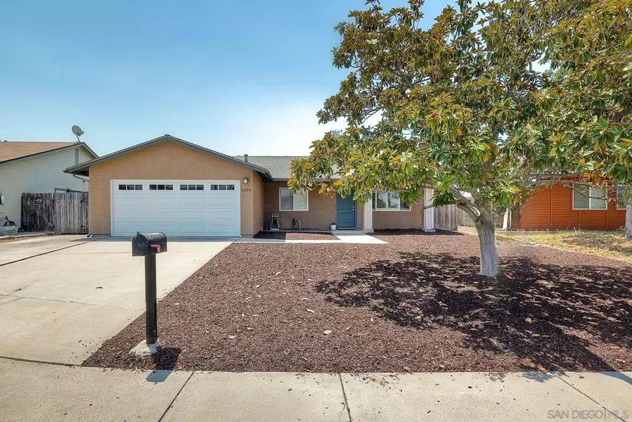 8850 Ellsworth Cir, Santee, CA 92071