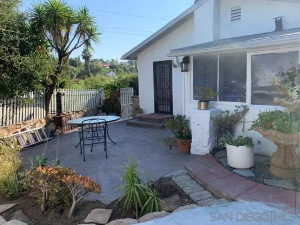 Vista, CA 92084,1401 Monte Vista Dr