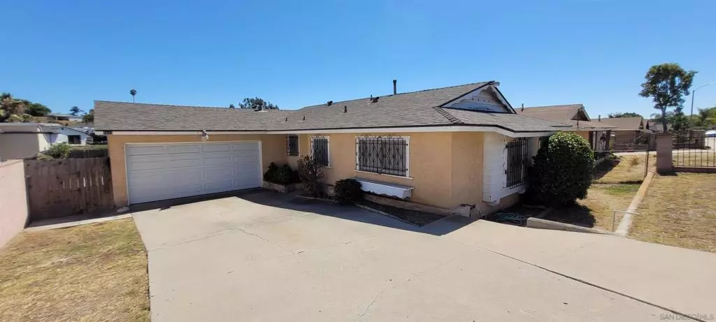 7693 Woodbine Way, San Diego, CA 92114