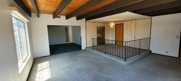 San Diego, CA 92114,7693 Woodbine Way