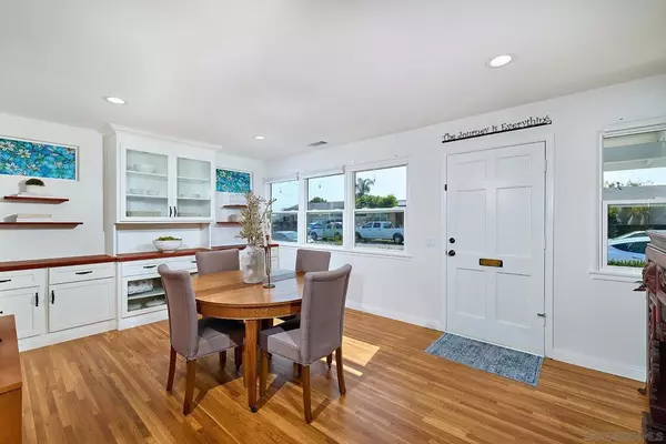 San Diego, CA 92117,3703 Tomahawk Ln