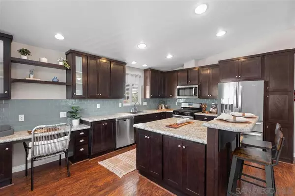 809 Discovery St #5, San Marcos, CA 92078