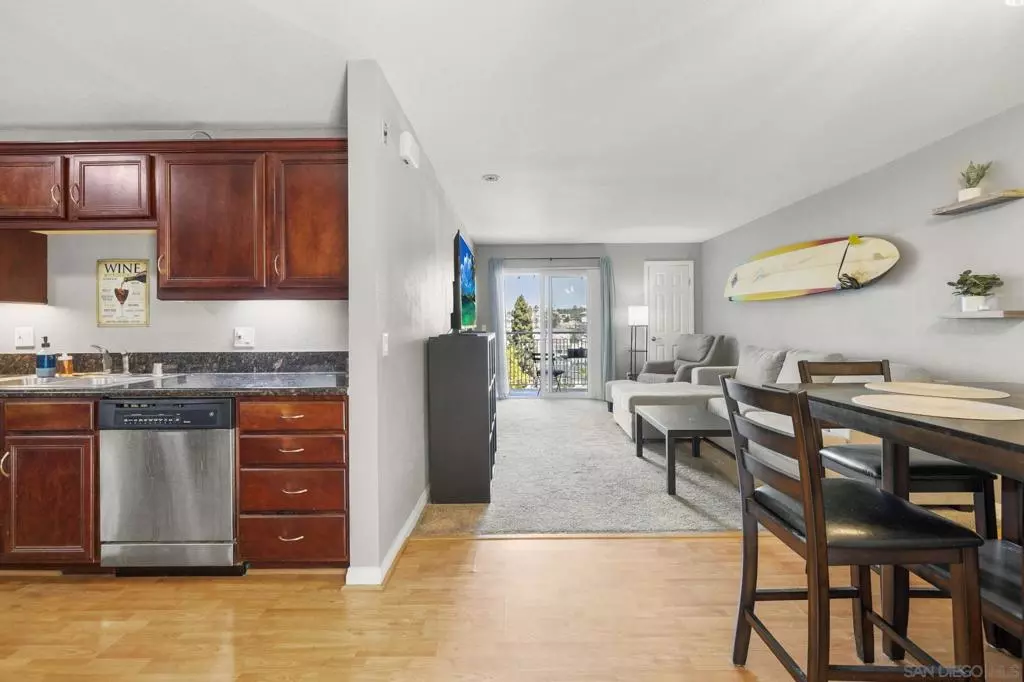 San Diego, CA 92115,5252 Orange Ave #313