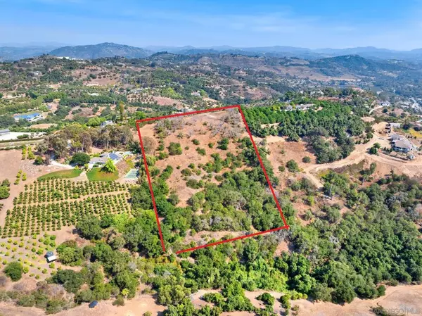 Fallbrook, CA 92028,3240 Via Del Cielo