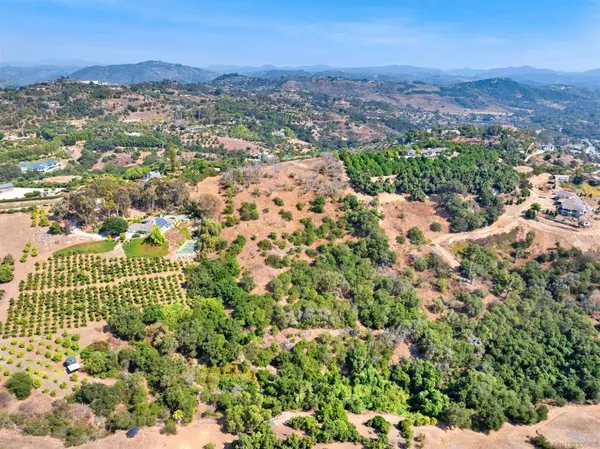 Fallbrook, CA 92028,3240 Via Del Cielo