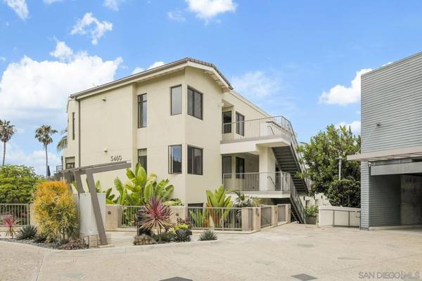 La Jolla, CA 92037,5460 La Jolla Blvd. #G202