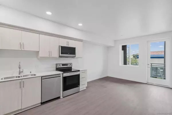 San Diego, CA 92104,2724 El Cajon Blvd #604
