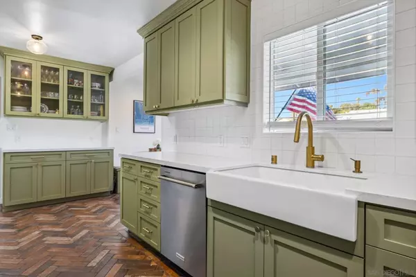 Chula Vista, CA 91910,360 Alpine Ave