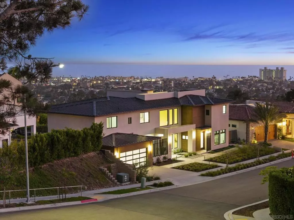 San Diego, CA 92109,5108 Gordon Ln