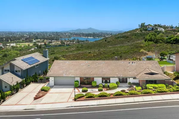 6143 Madra, San Diego, CA 92120