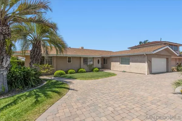 San Diego, CA 92120,6082 Madra Ave