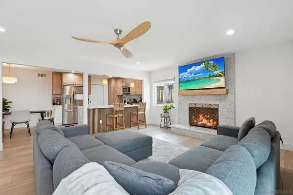 10143 Allenwood Way, Santee, CA 92071