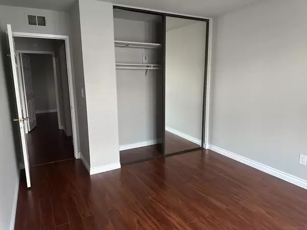 Granada Hills, CA 91344,12571 Henzie Place