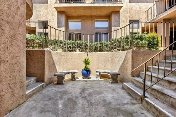 San Marcos, CA 92069,1122 Grape St