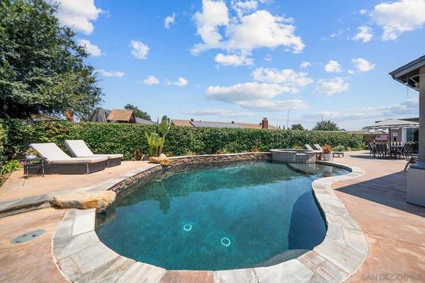 Lakeside, CA 92040,10263 Avenida Real