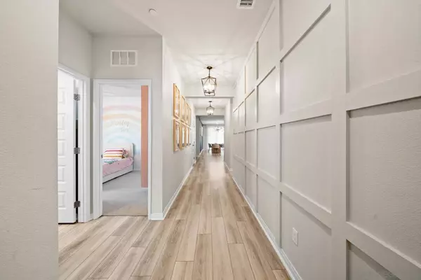 Valley Center, CA 92082,28315 Farm Creek Way