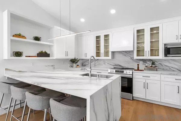 San Diego, CA 92111,3413 Rollsreach Dr