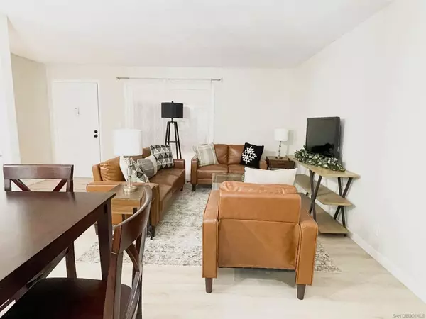 San Diego, CA 92102,2863 Broadway #105