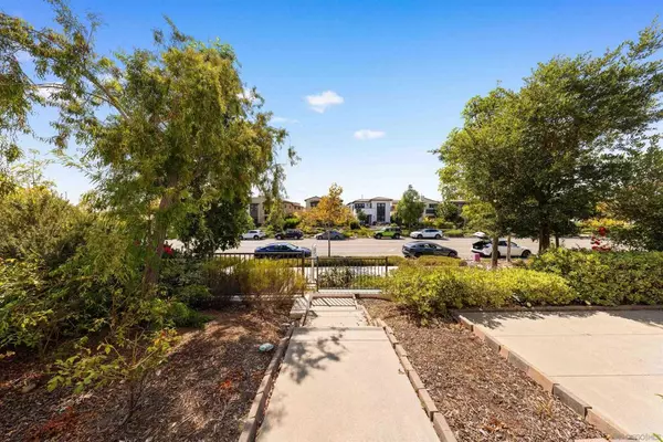 San Diego, CA 92130,6749 Solterra Vista Pkwy