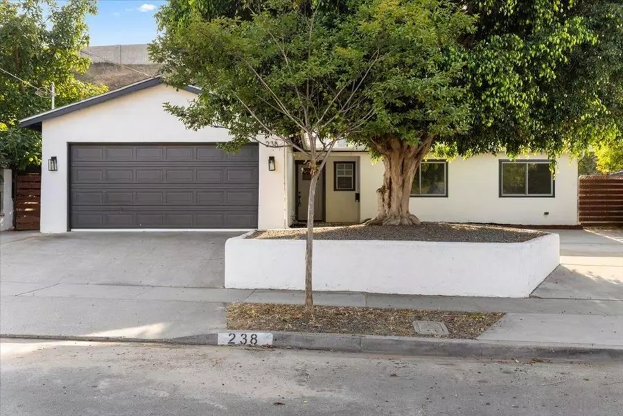 238 69th, San Diego, CA 92114