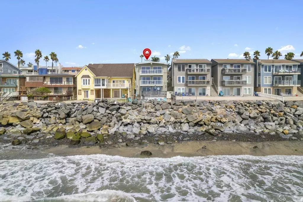 Oceanside, CA 92054,1123 25 S Pacific Street