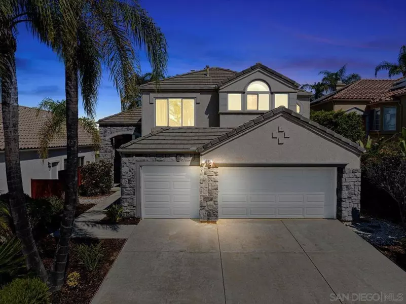 2292 Rock Crest Gln, Escondido, CA 92026