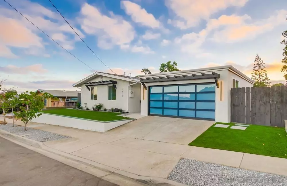 San Diego, CA 92110,2618 Cowley Way