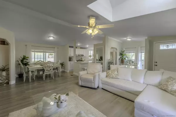 Santee, CA 92071,8545 Mission Gorge Rd Spc 147