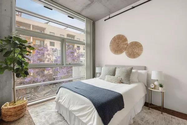 San Diego, CA 92101,1025 Island Ave #313